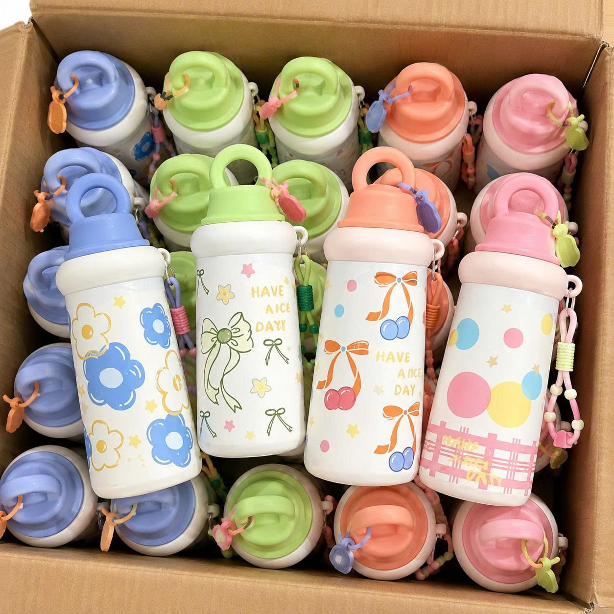 Bình Ly Giữ Nhiệt Họa Tiết Hoạt Hình 650ml 3